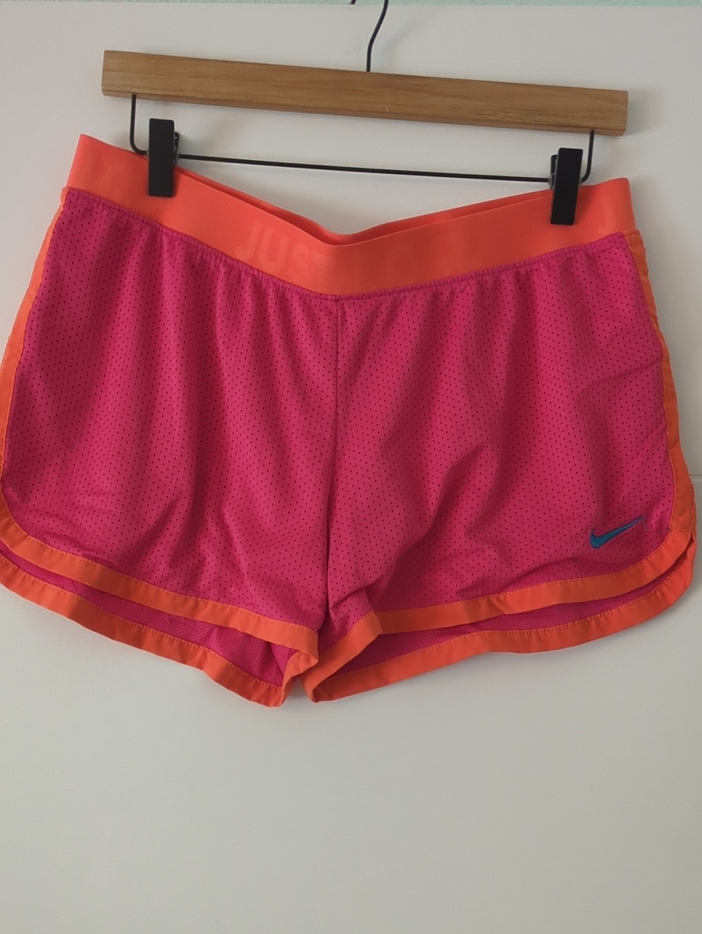 Nike Shorts L Athleasure Athletic Running Outdoors Dry Fit Vintage